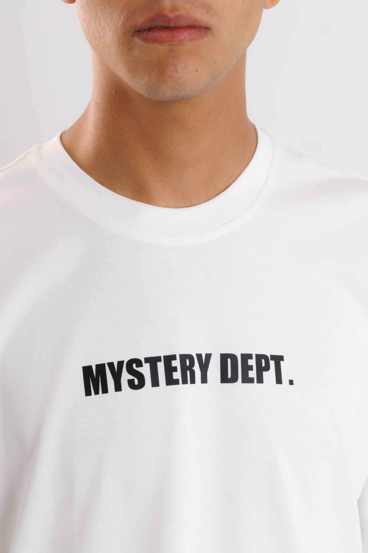 MYSTREY DEPT. Black&White Oversized Tee