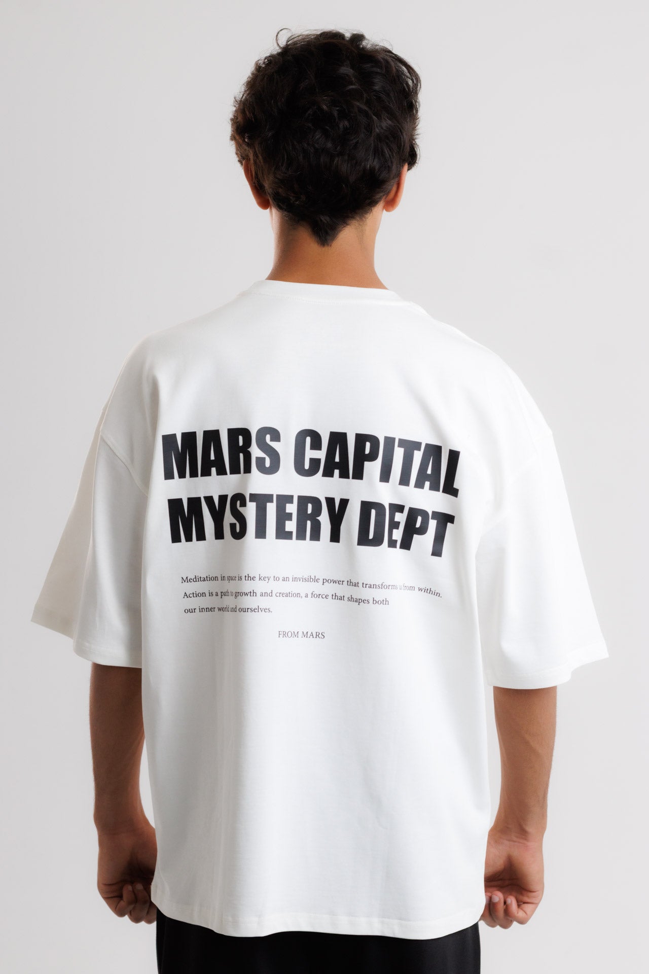 MYSTREY DEPT. Black&White Oversized Tee