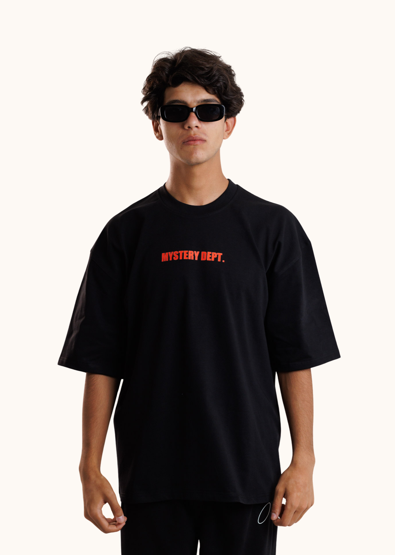 MYSTREY DEPT. Black&White Oversized Tee